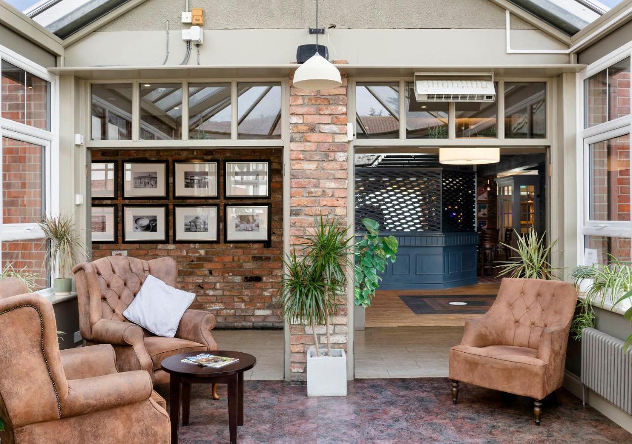 Dragonfly Hotel Bury St Edmunds Bury St. Edmunds ภายนอก รูปภาพ