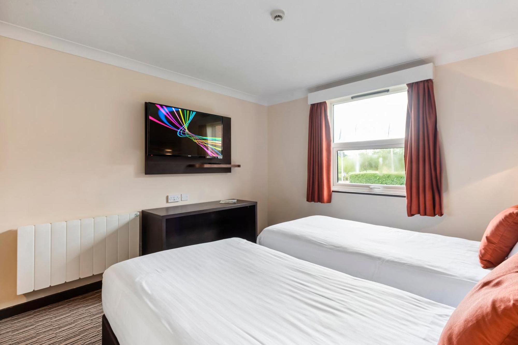 Dragonfly Hotel Bury St Edmunds Bury St. Edmunds ภายนอก รูปภาพ