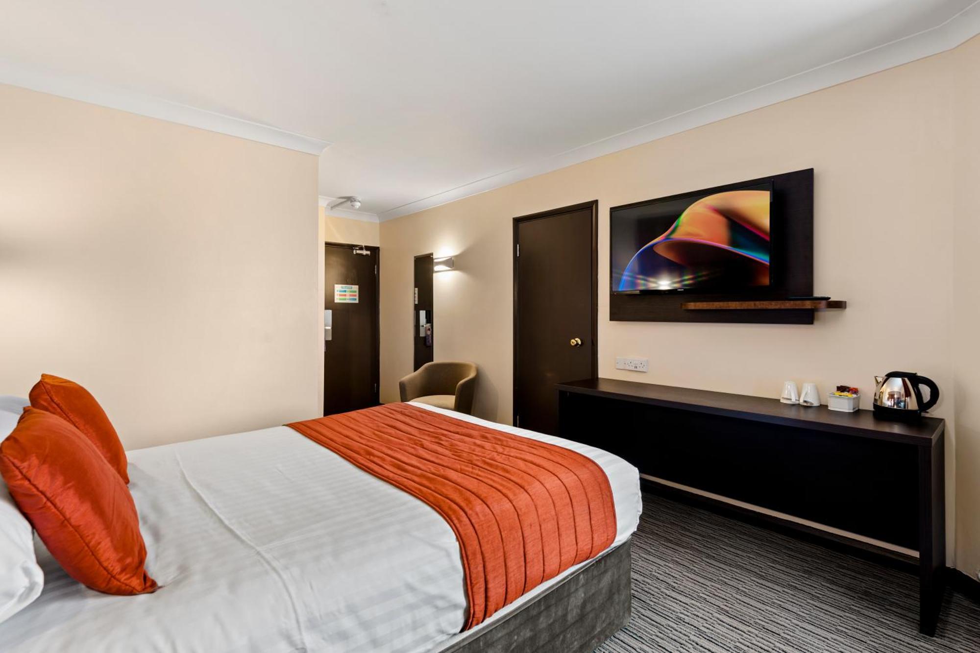 Dragonfly Hotel Bury St Edmunds Bury St. Edmunds ภายนอก รูปภาพ